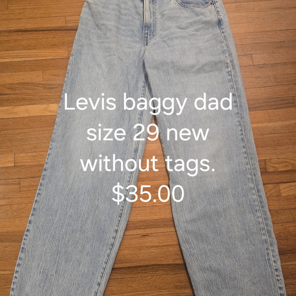 Levi's Women's Relaxed Light Blue Jeans